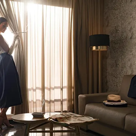 La Pietra Restaurant &