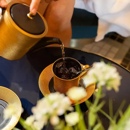 La Pietra Restaurant & LʼÎle-Rousse