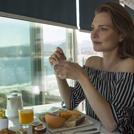 La Pietra Restaurant & فندق 3*