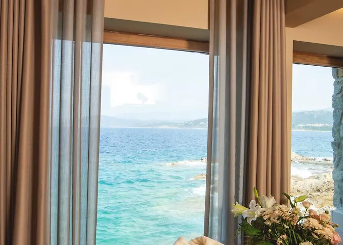 La Pietra Restaurant & Hotel 3*