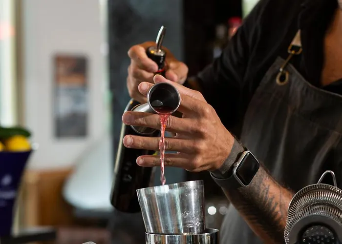 La Pietra Restaurant & Hotel 3*