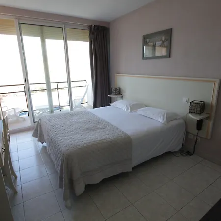 La Pietra Restaurant & 3*