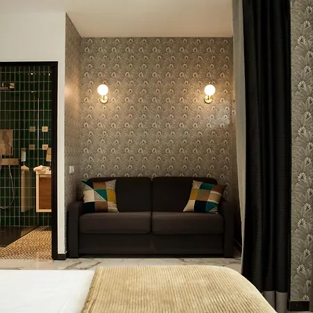 La Pietra Restaurant & Hotel