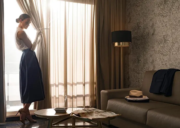 La Pietra Restaurant &