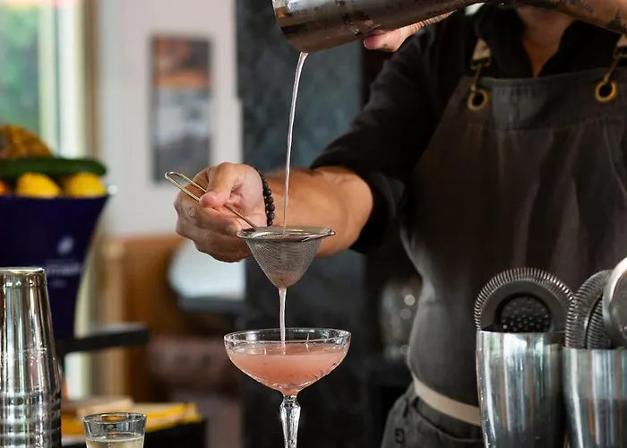 La Pietra Restaurant & 3*