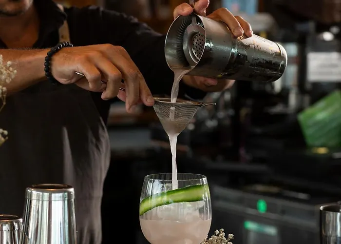 Hotel La Pietra Restaurant & 3*