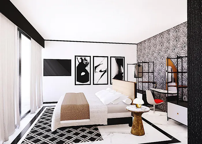 La Pietra Restaurant & Hotel